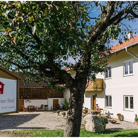 Gaestehaus Niedermeierhof *