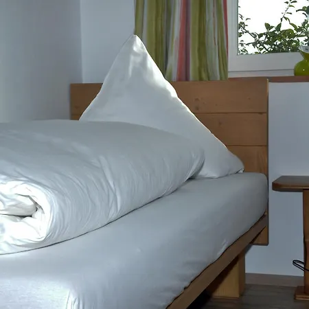 Апартаменты Gaestehaus Niedermeierhof Эберсберг