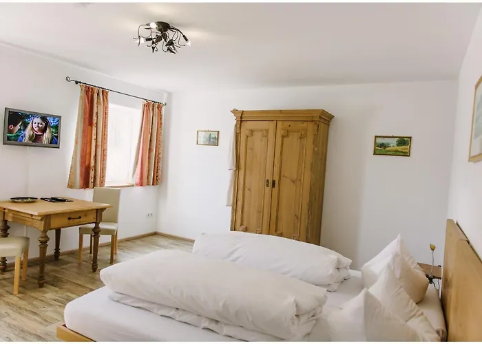 Apartament Gaestehaus Niedermeierhof