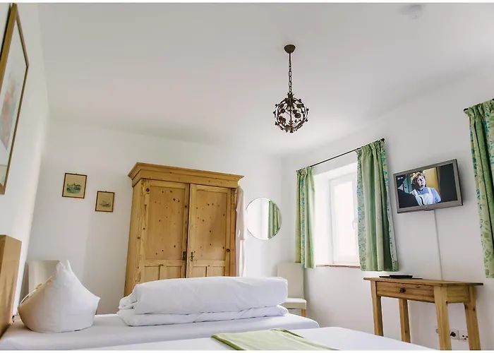 Gaestehaus Niedermeierhof Apartament